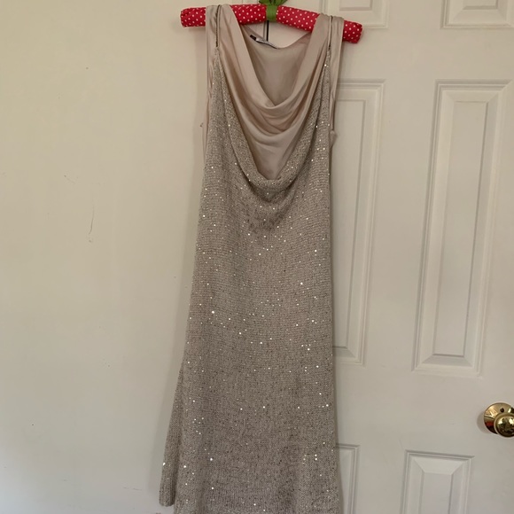 Scoop neck dress - Picture 1 of 4